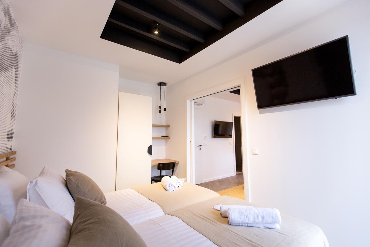 Domus Romana Lux Bed and Breakfast Zadar Exteriör bild
