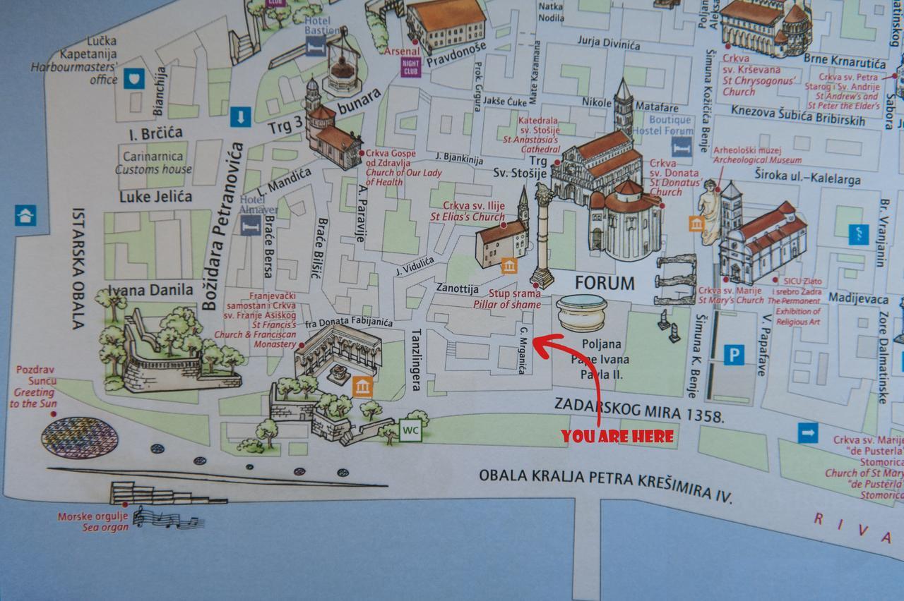 Domus Romana Lux Bed and Breakfast Zadar Exteriör bild